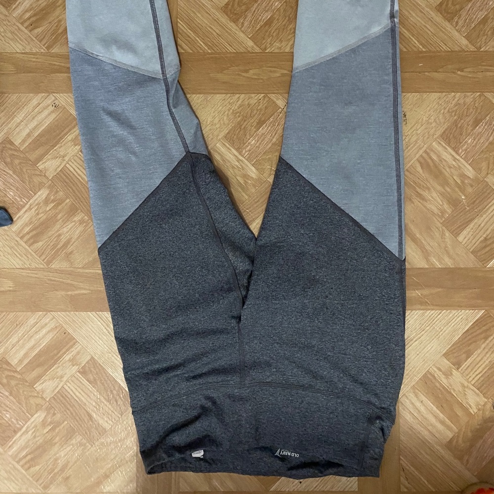 Grey leggings